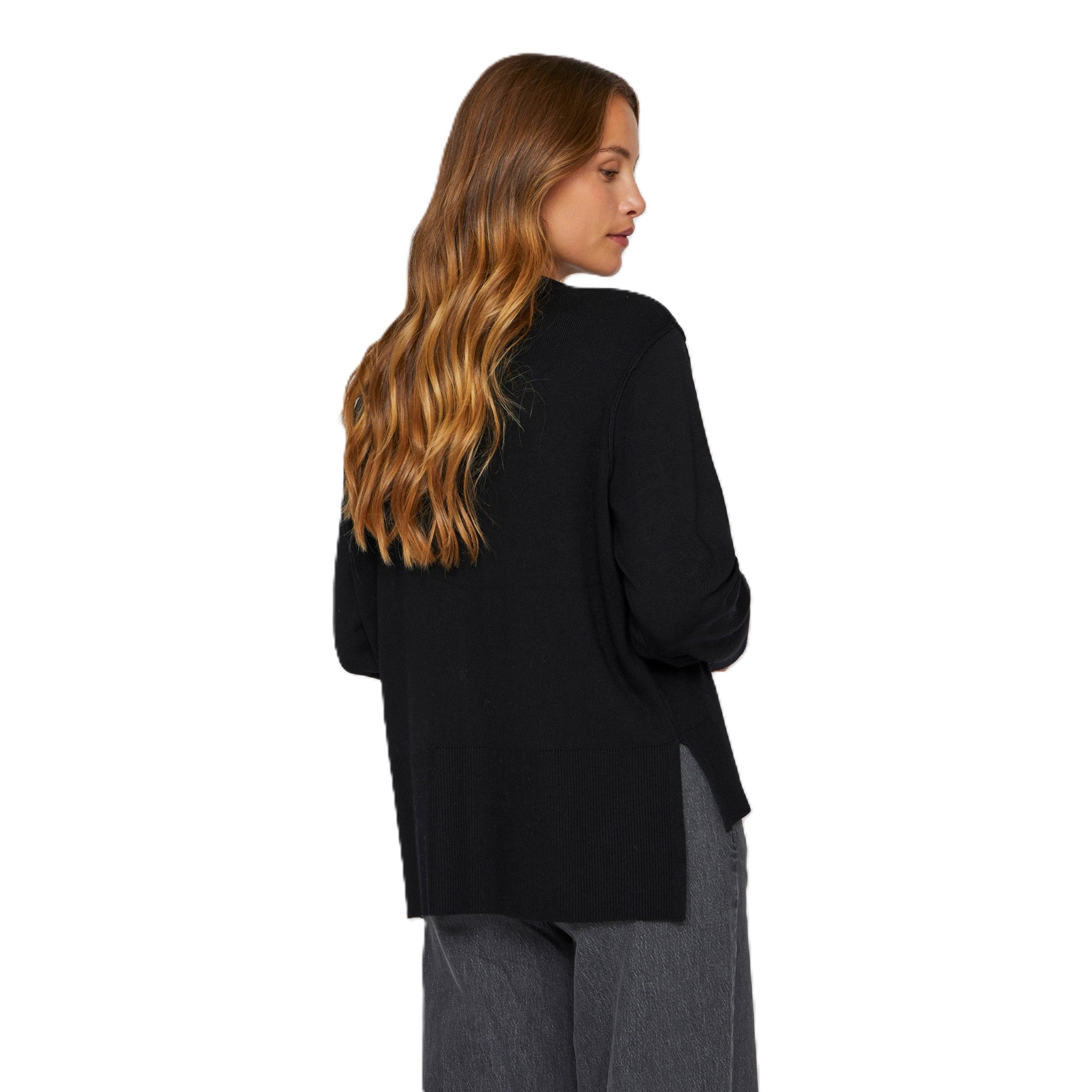 VIOSTRIA O-NECK KNIT