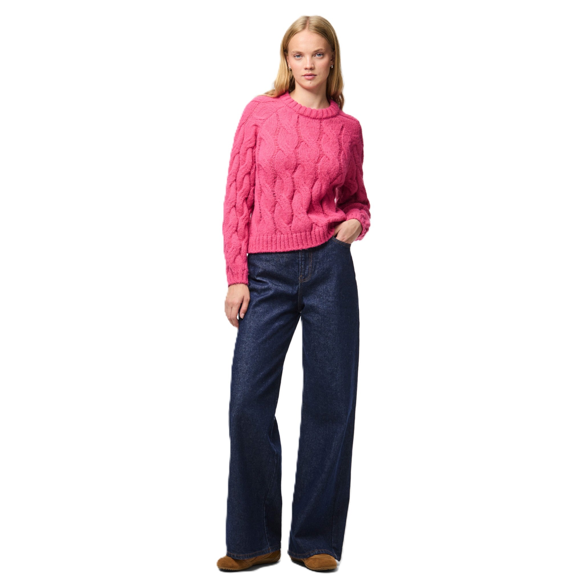 PCJIA O-NECK KNIT
