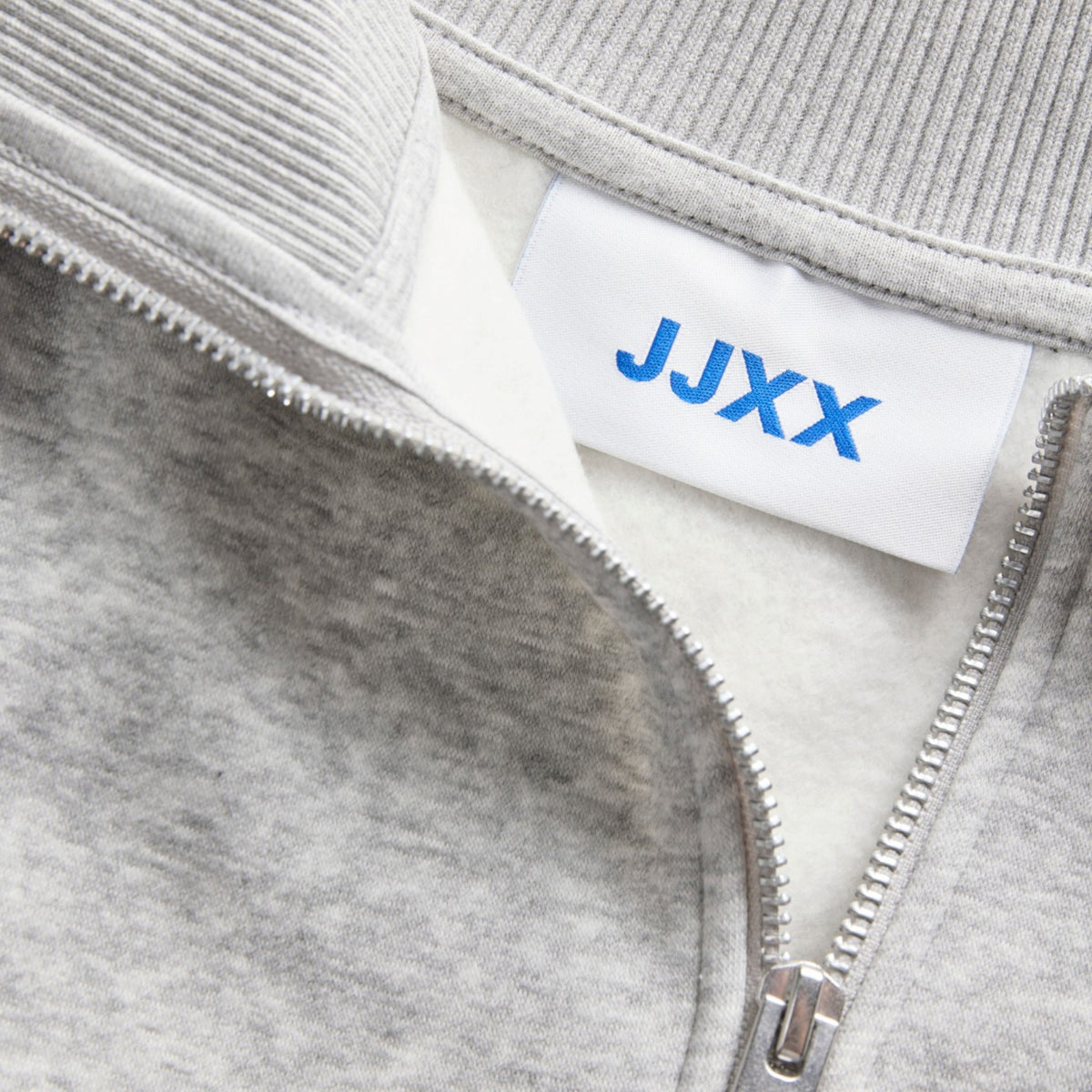 STUDIO VESTERBRO FLAT KNIT ZIP SWEATER
