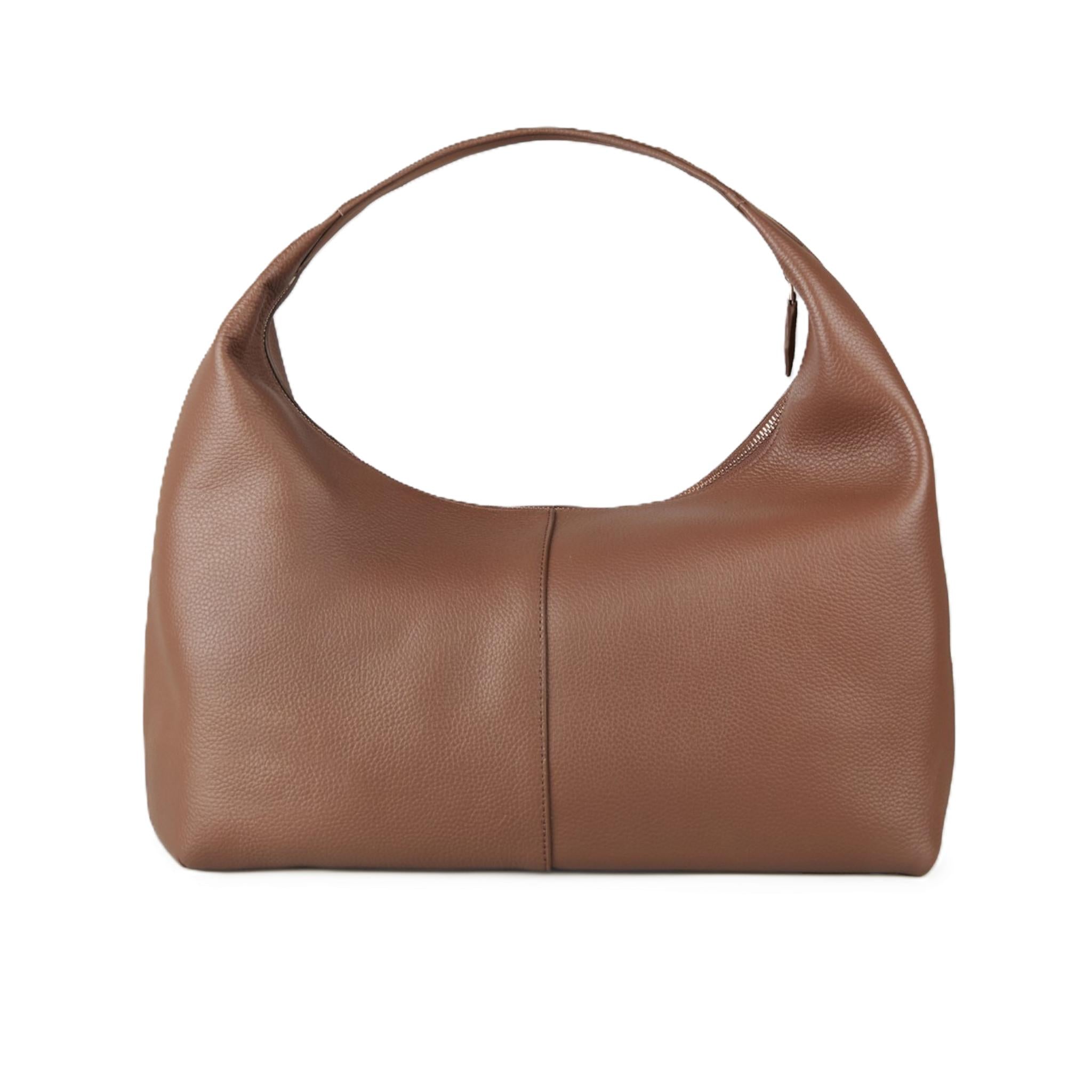CHLOE LARGE