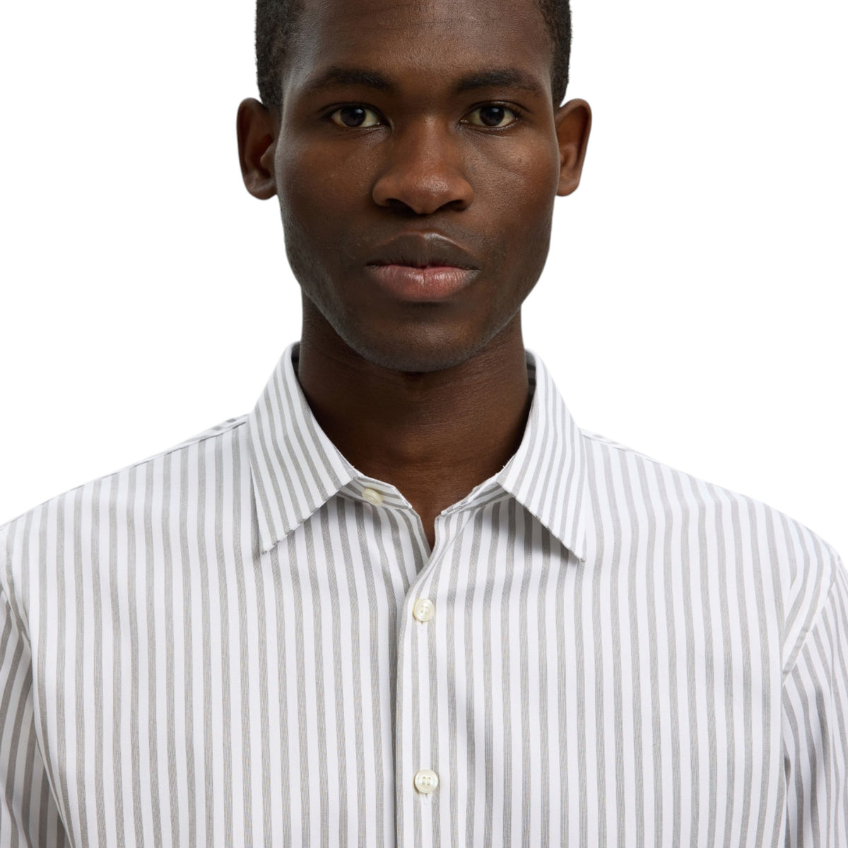 SLIM PERFORMANCE SHIRT