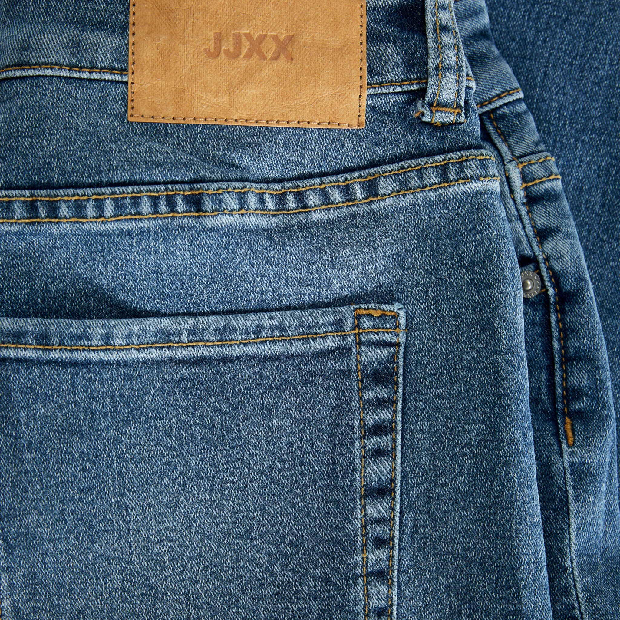 JXLISBON MOM JEANS