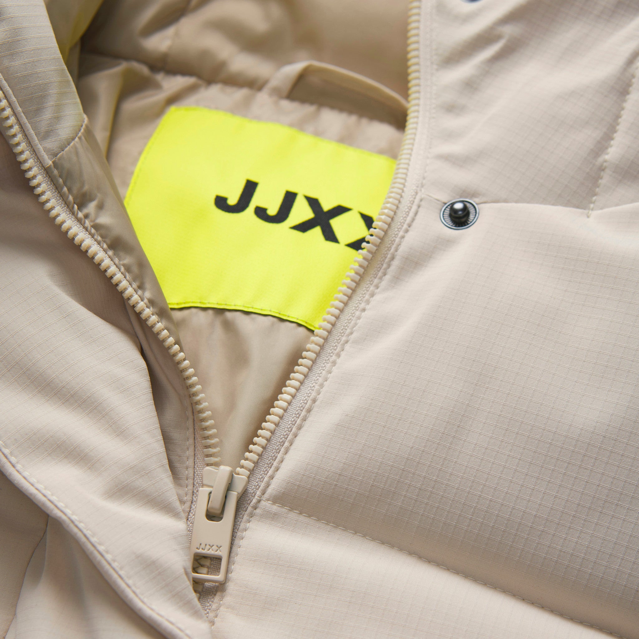 JXGLOBAL PUFFER JACKET