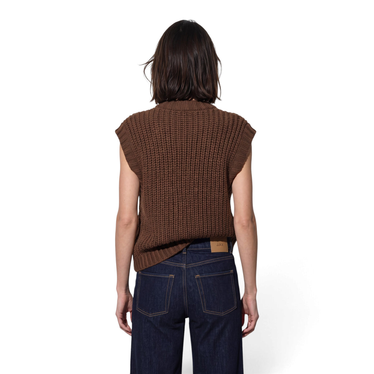 KELLY CHUNKY VEST KNIT
