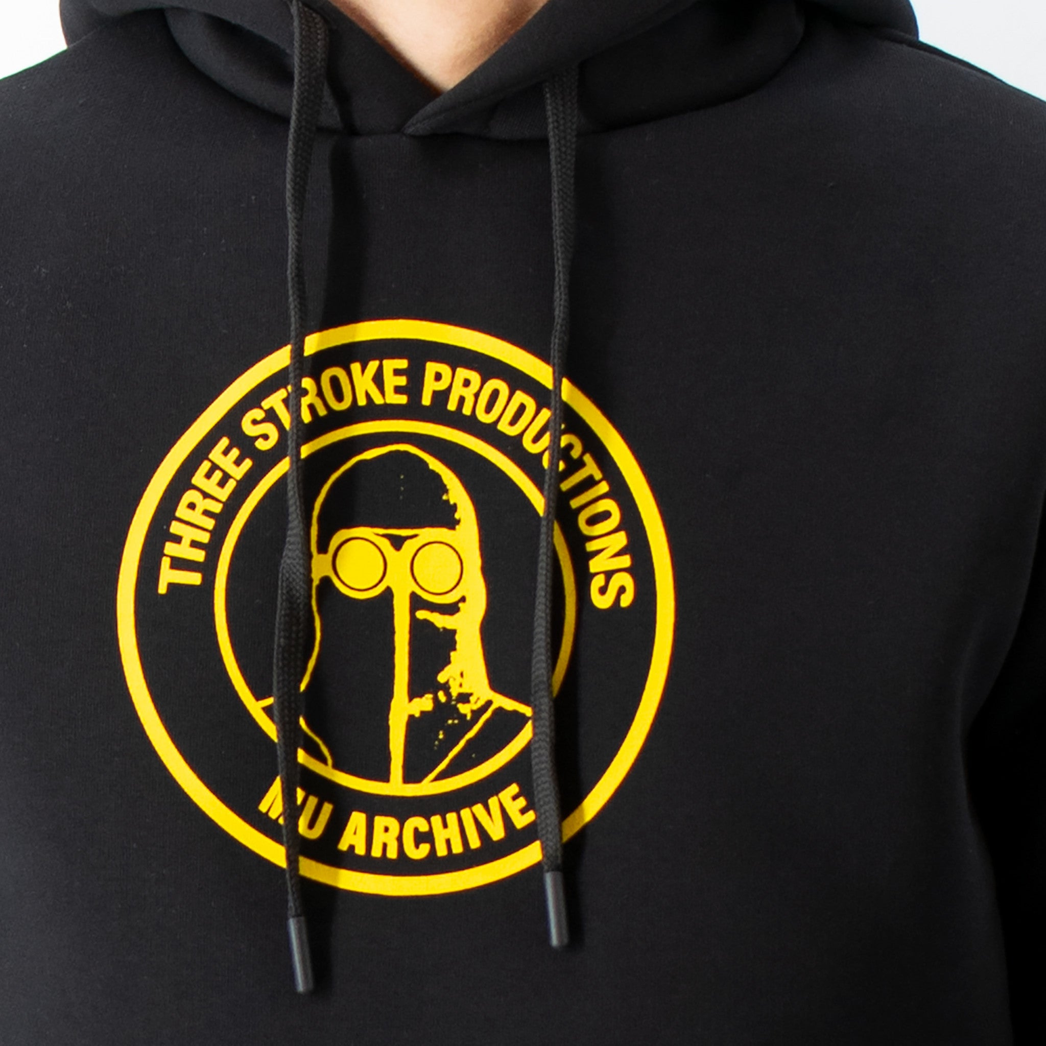 MU ARCHIVE CELEBRATION CAPSULE