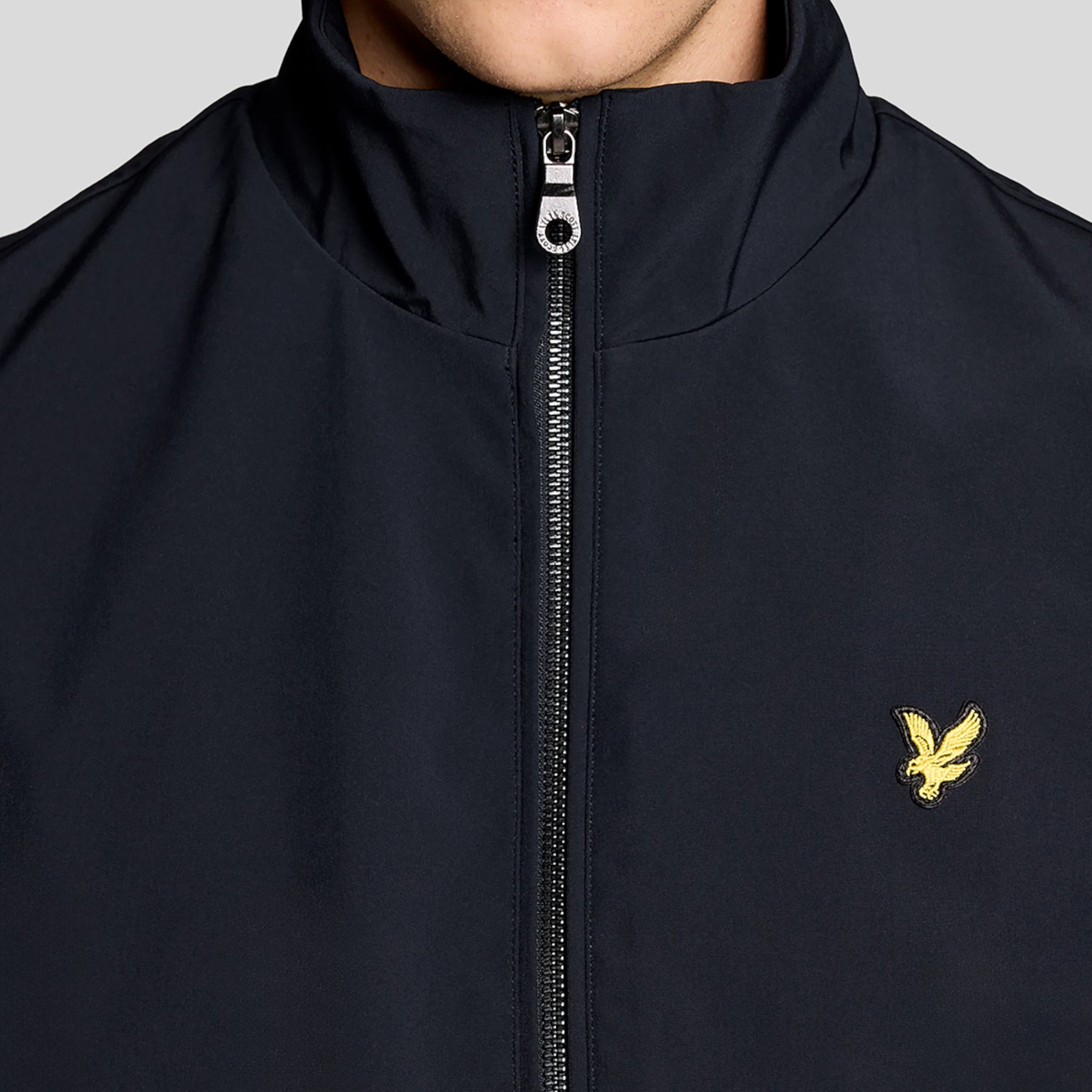 MESH-BACK SOFTSHELL GILET