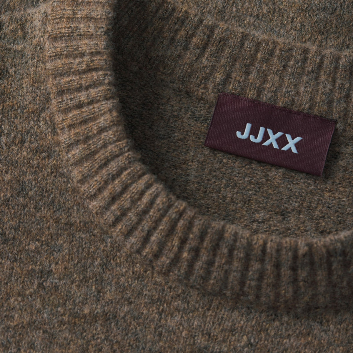 VALERIA CREW NECK KNIT