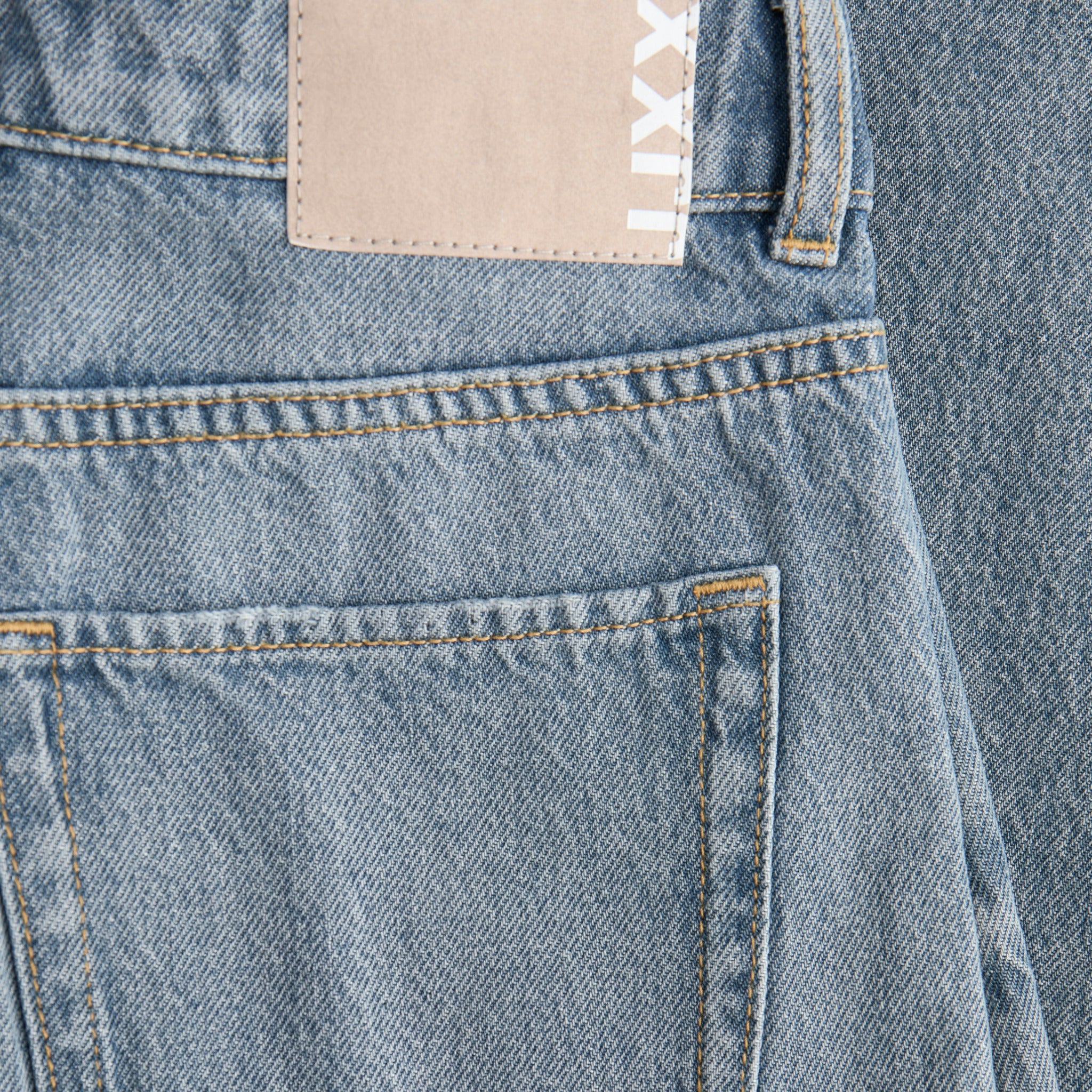 FUJI BARREL JEANS