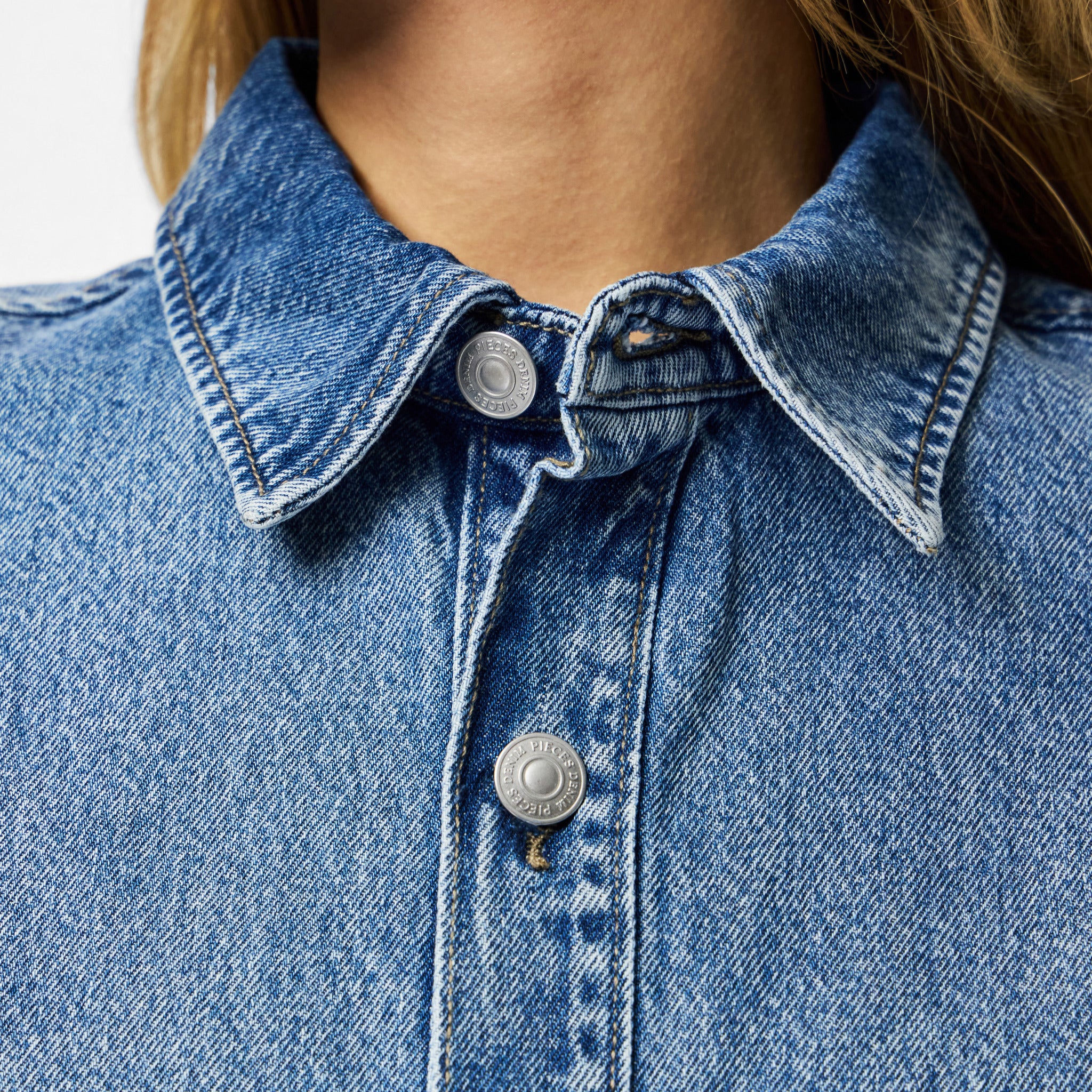 SKY DENIM TOP