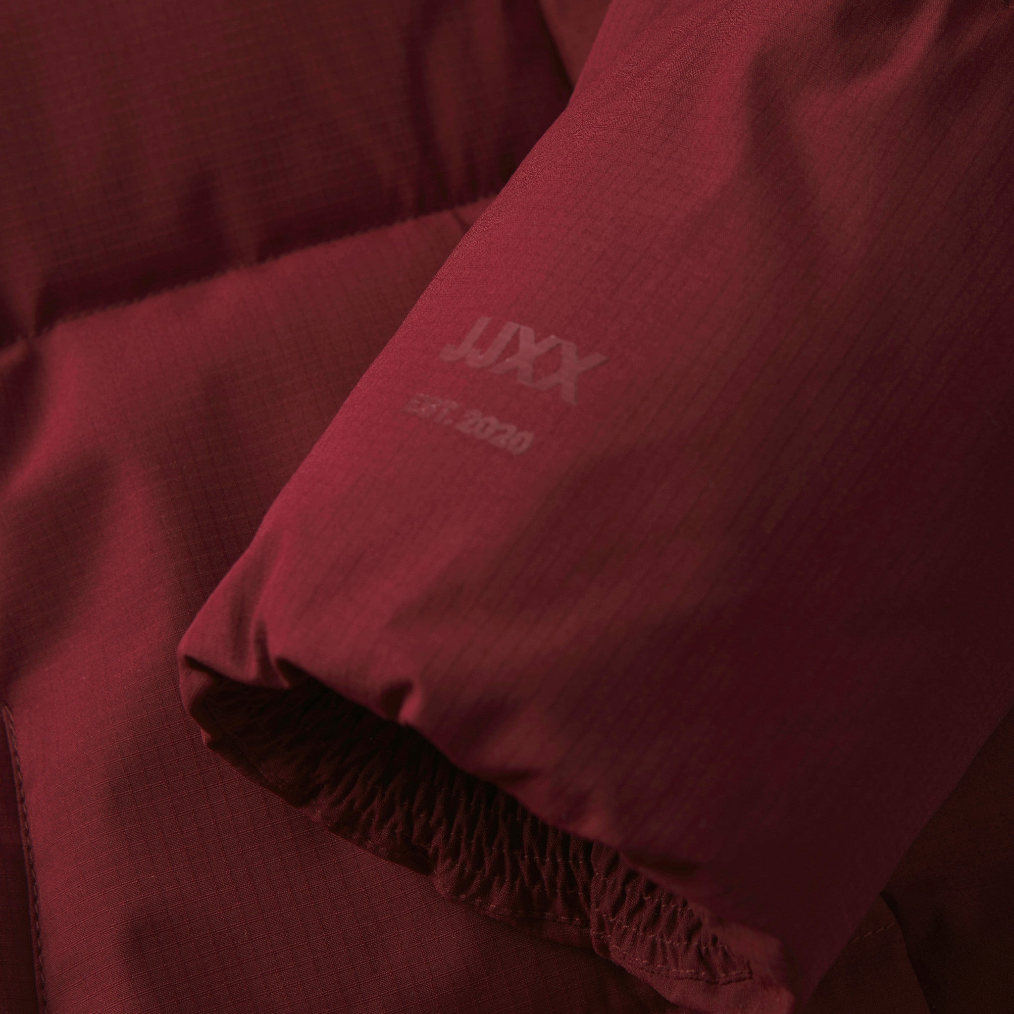 JXGLOBAL PUFFER JACKET