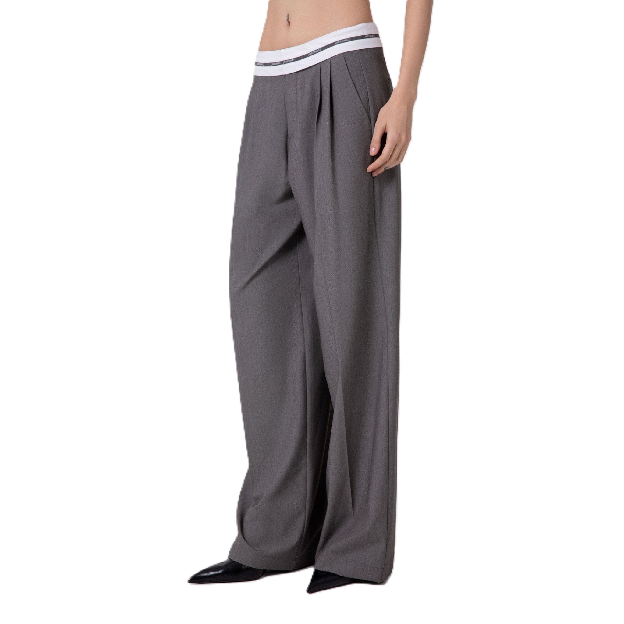 PANTALONE DRITTO CON PENCES CON CINTO LOGATO