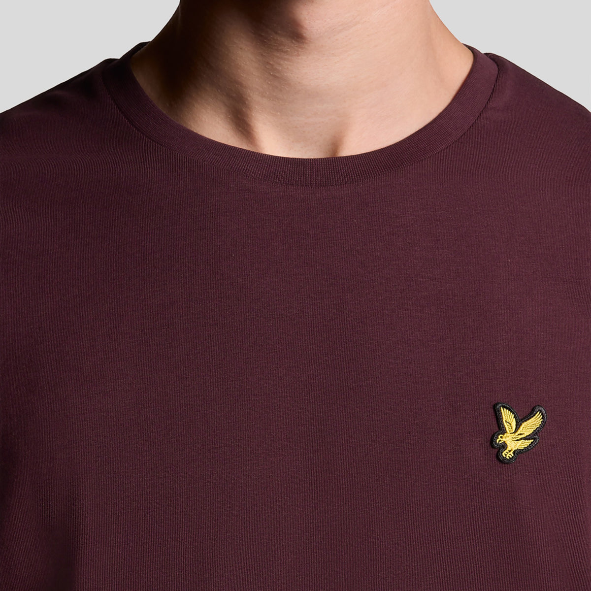MAGLIETTA IN COTONE CON COLLO ROTONDO