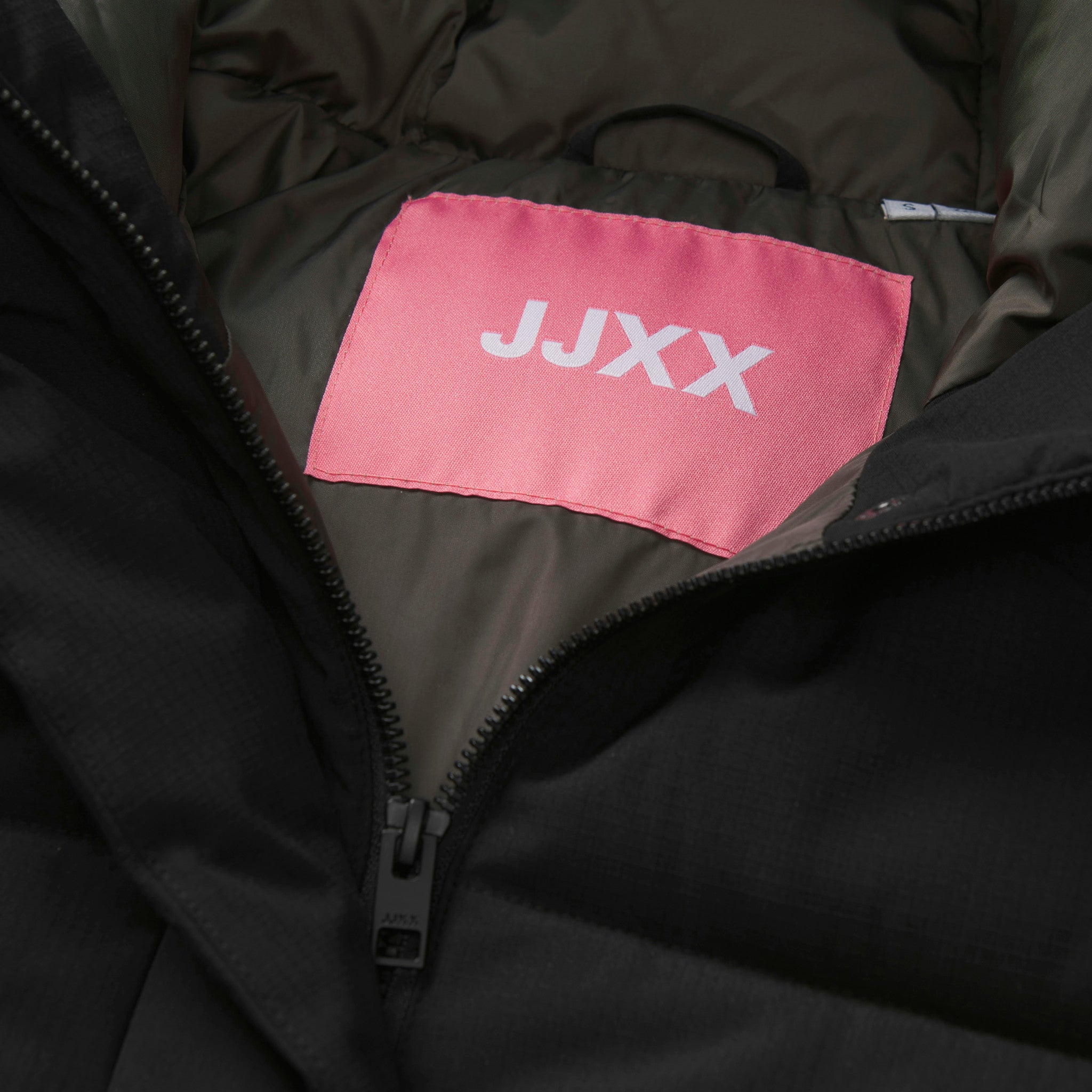 JXGLOBAL PUFFER JACKET