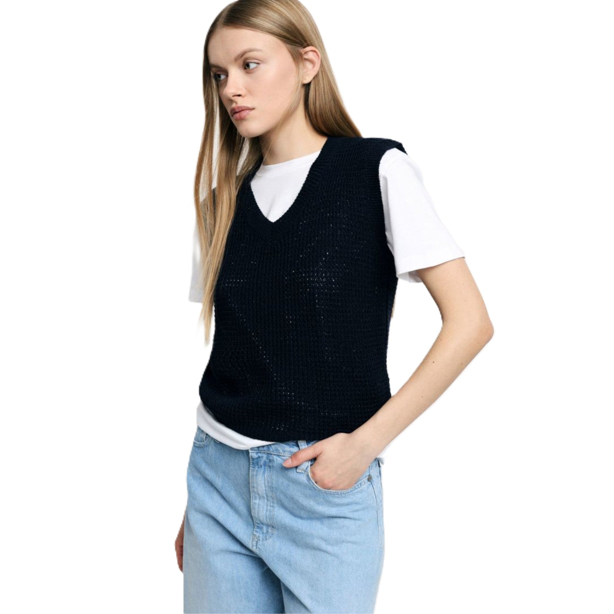 TOP A MAGLIA CON SCOLLO A V