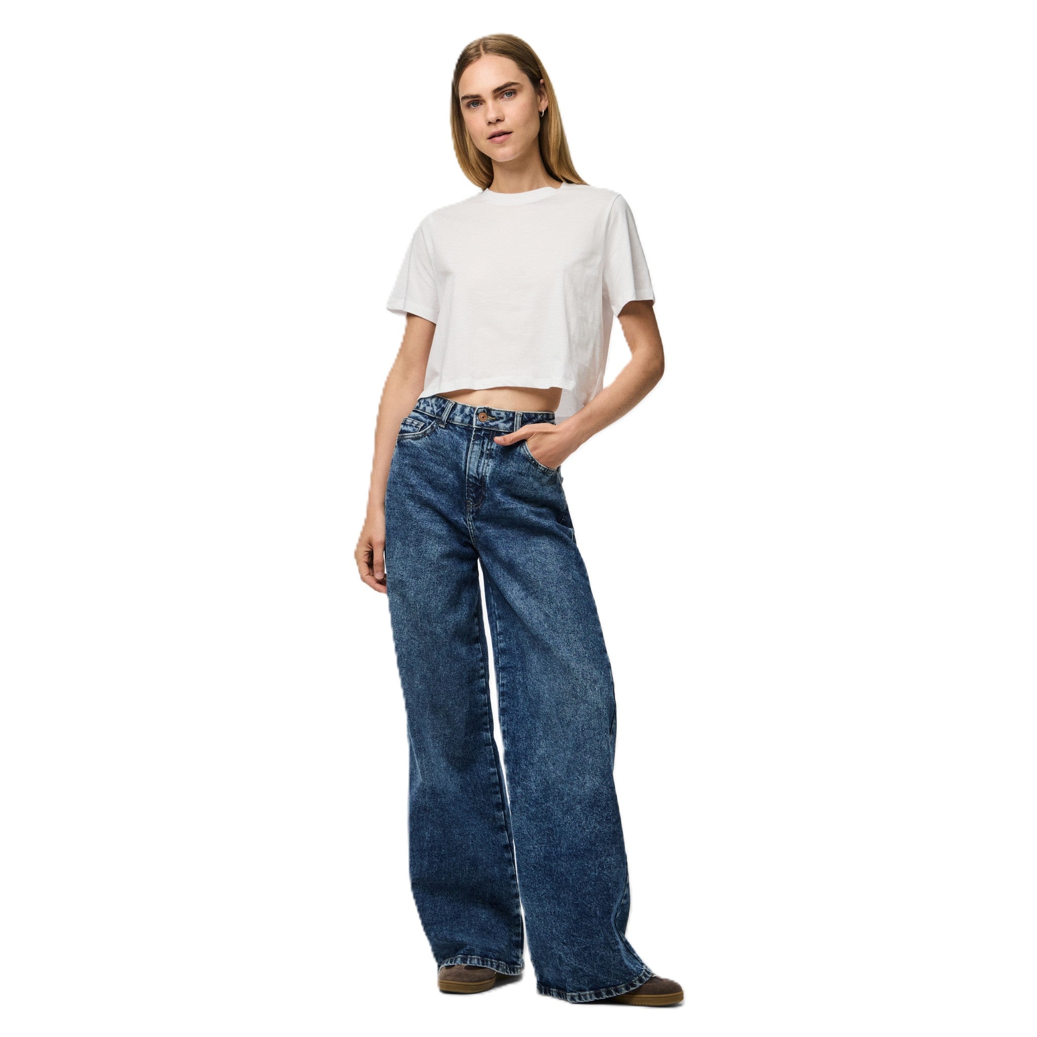 SARA SHORT TEE