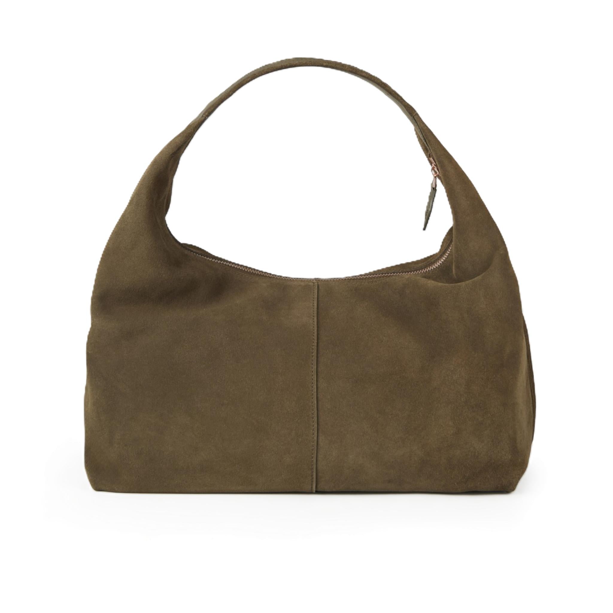 CHLOE LARGE