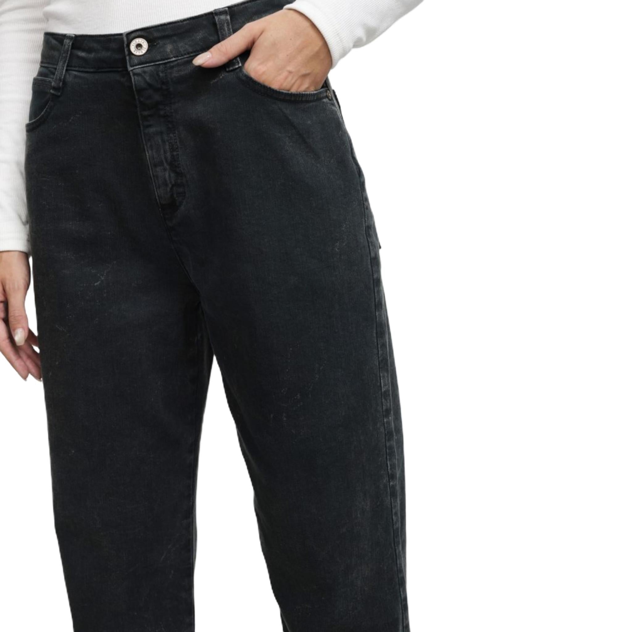 JEANS DRITTI CON VITA ALTA