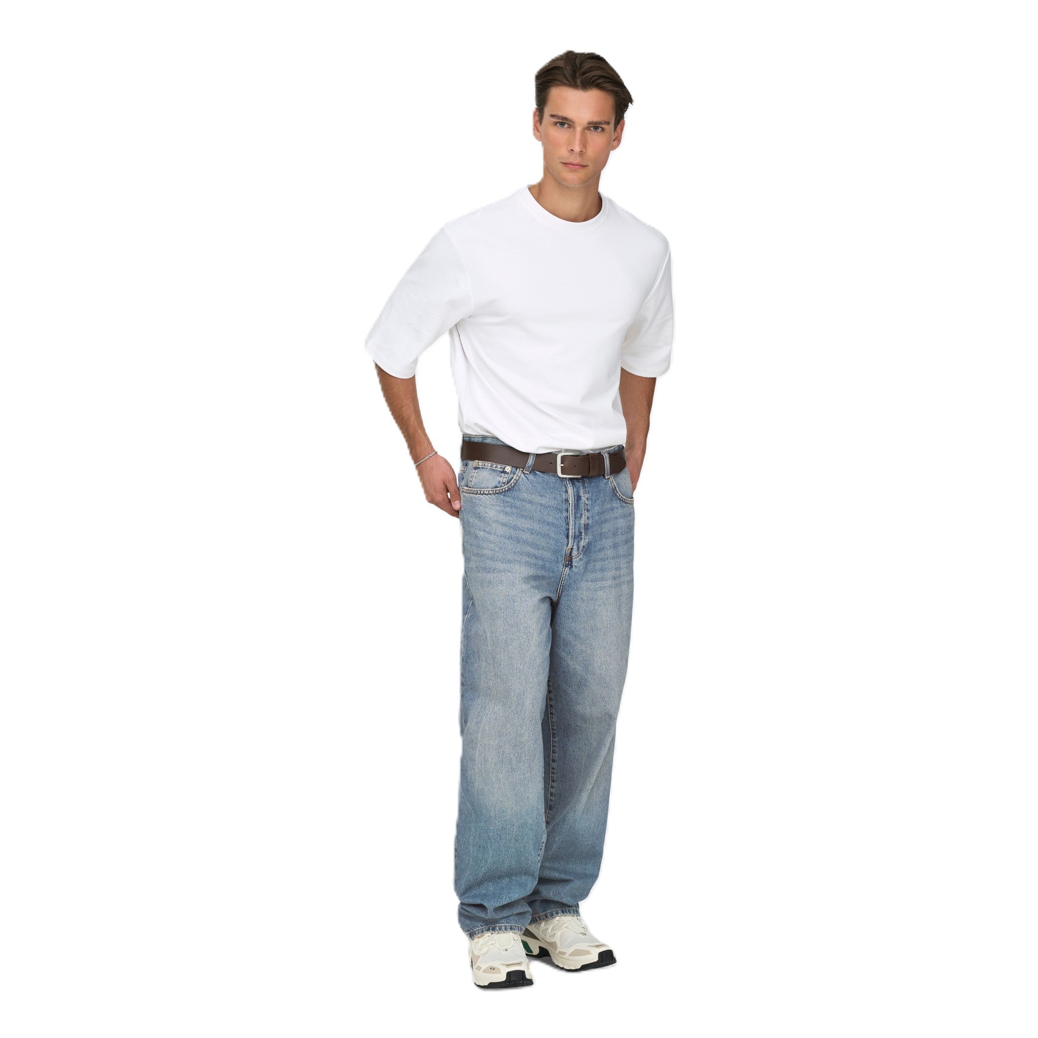 FADE LOOSE DENIM