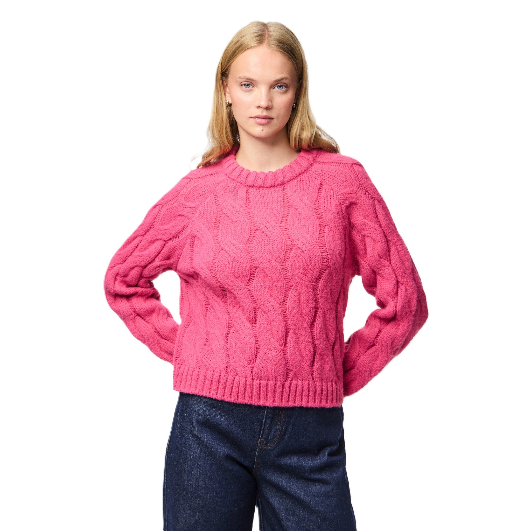 PCJIA O-NECK KNIT