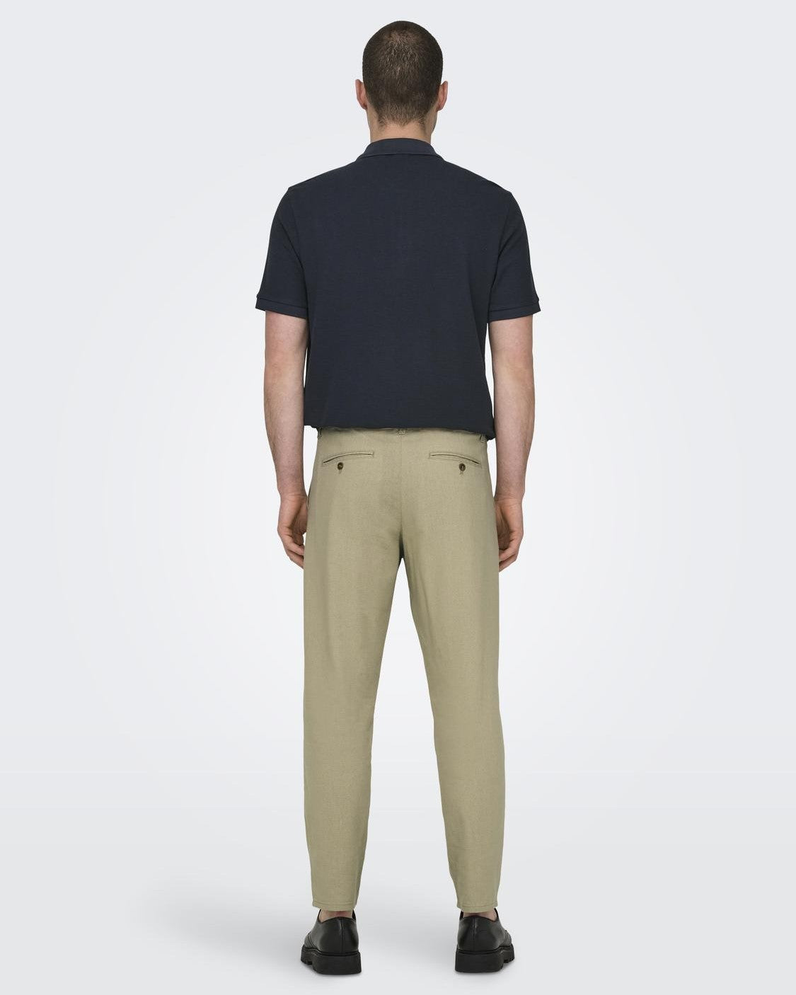 PANTALONI IN LINO