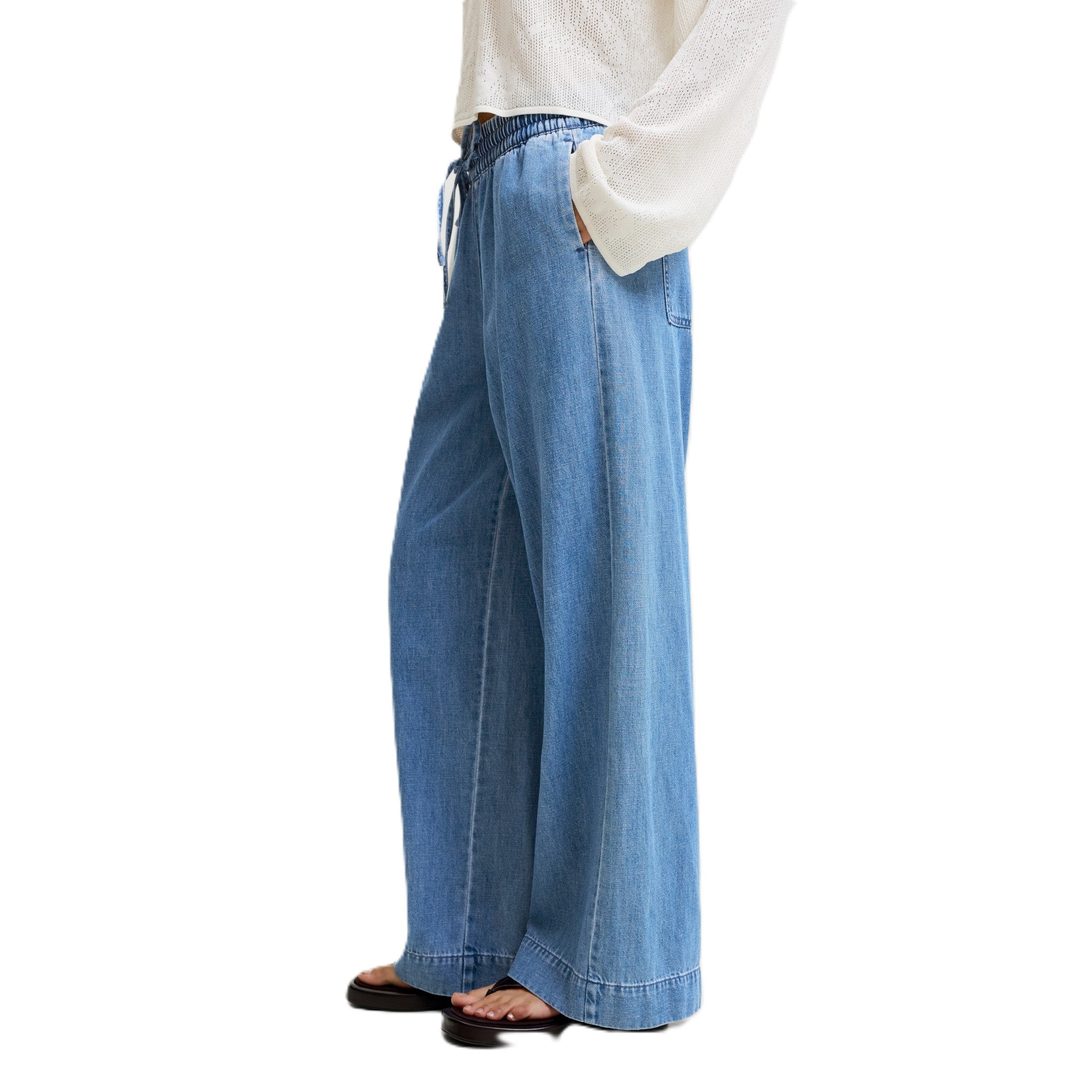 SKY LOOSE DENIM