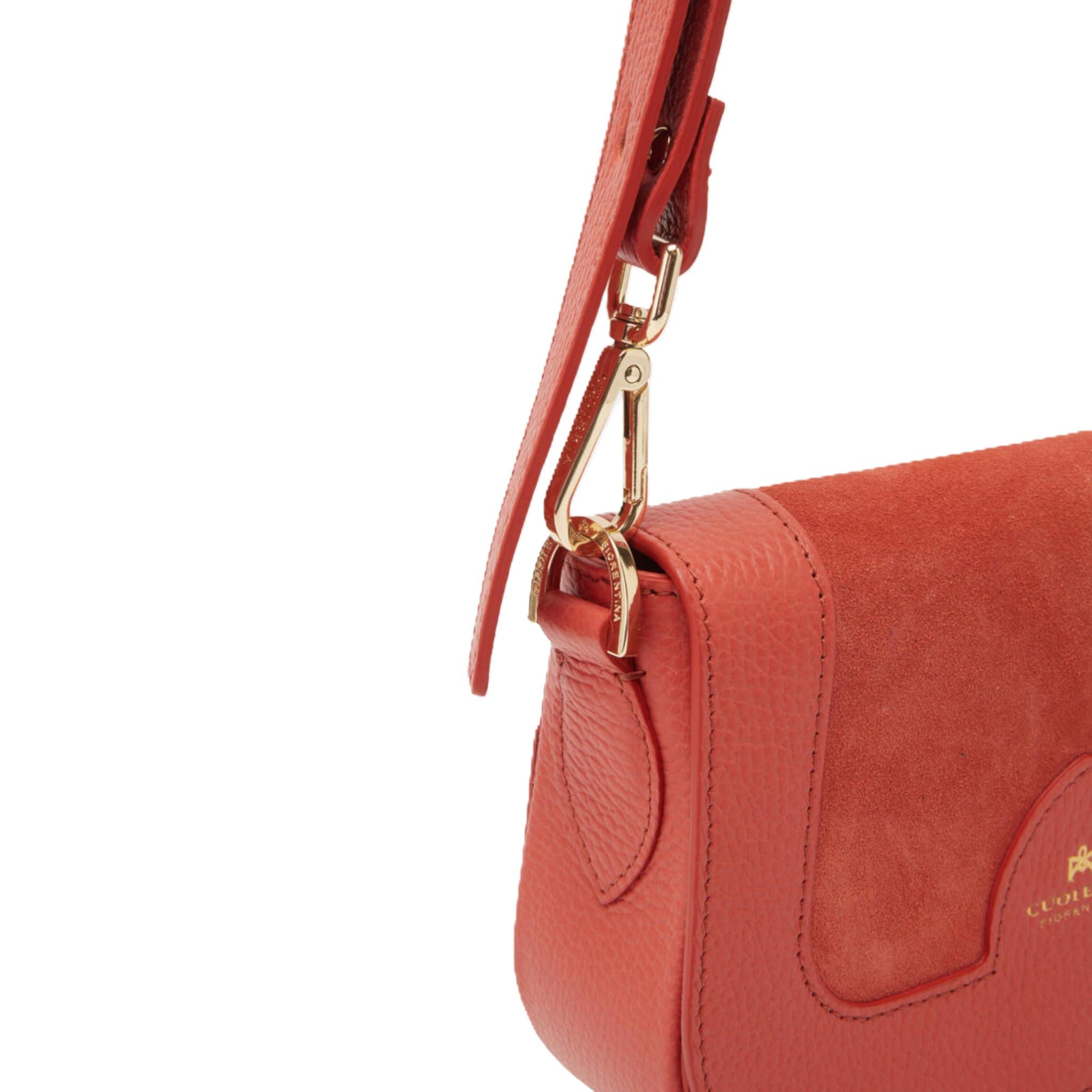 STELLA SMALL MESSENGER