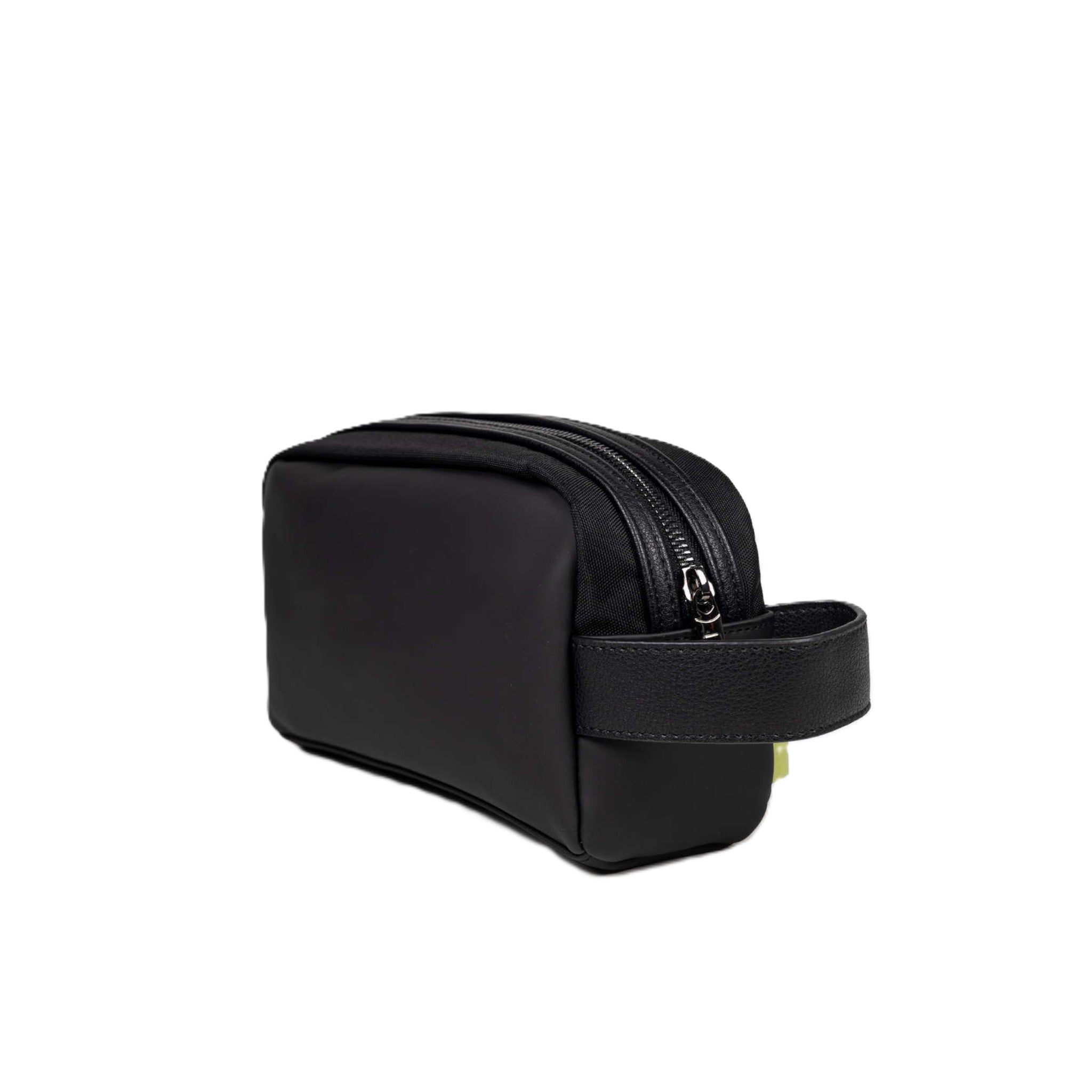 JUNGLE TOILETRY