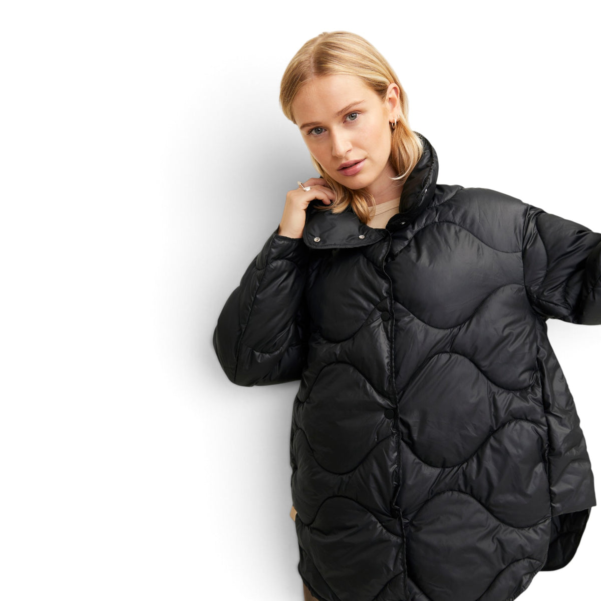 STELLA SHINY QUILTED JACKET