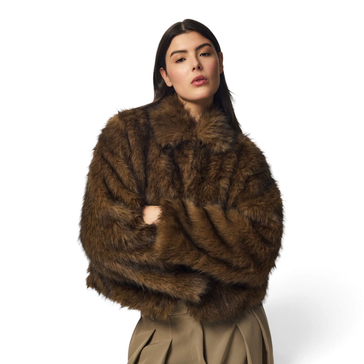 JILLA SHORT FLUFFY JACKET