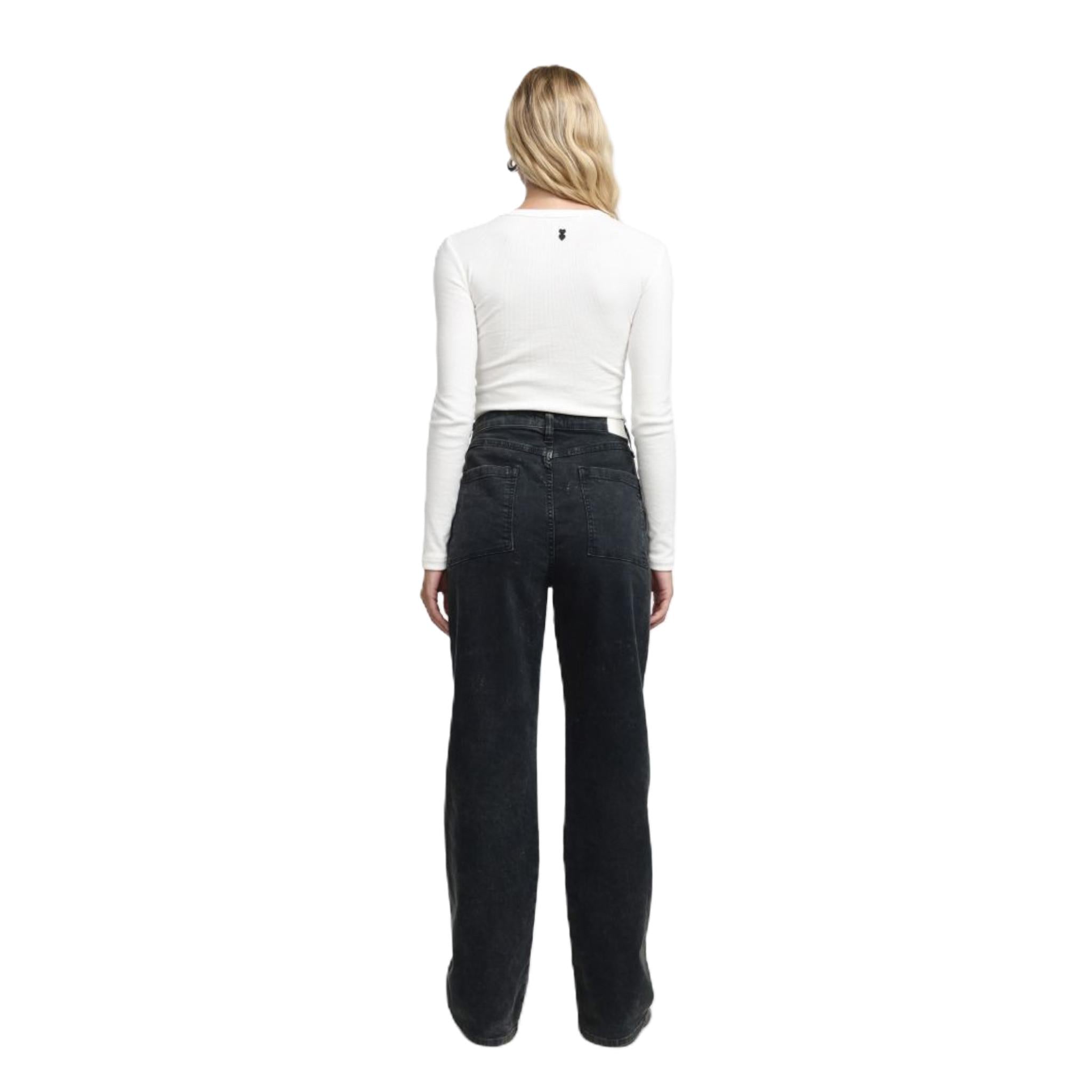 JEANS DRITTI CON VITA ALTA