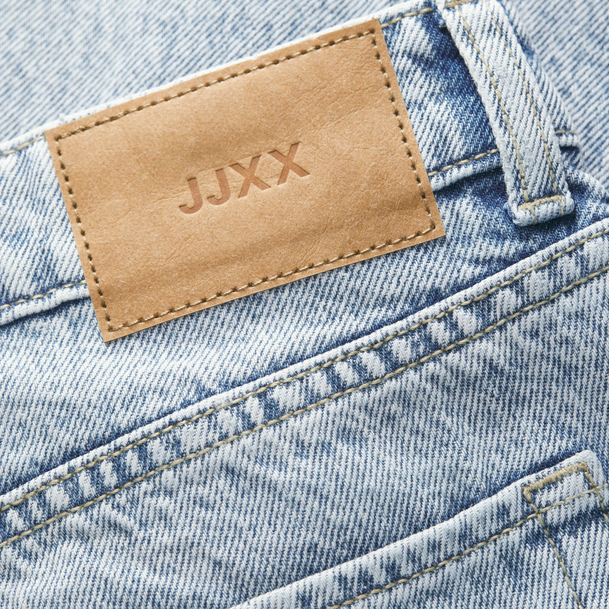 TOKYO WIDE JEANS